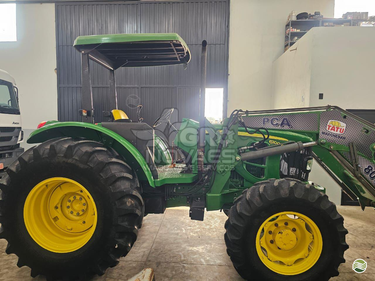 TRATOR JOHN DEERE JOHN DEERE 6100E Tração 4x4 Agro Novaes Máquinas Agrícolas FERNANDOPOLIS SÃO PAULO SP